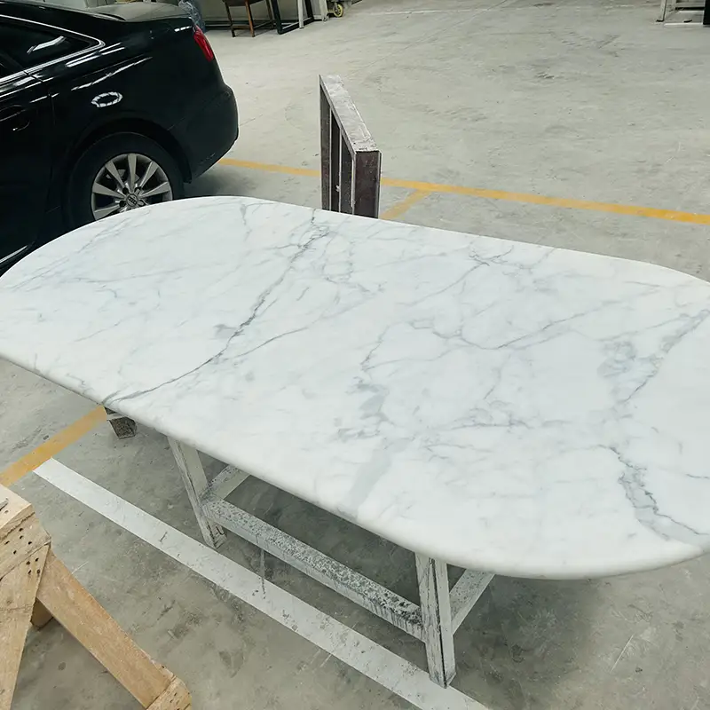 โต๊ะหินอ่อน Bianco Carrara