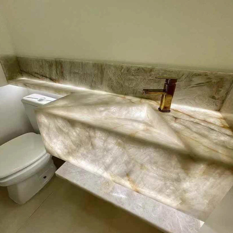 เคาน์เตอร์ Cristallo White Quartzite